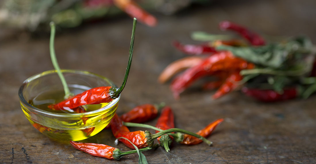 olio aromatizzato al peperoncino
